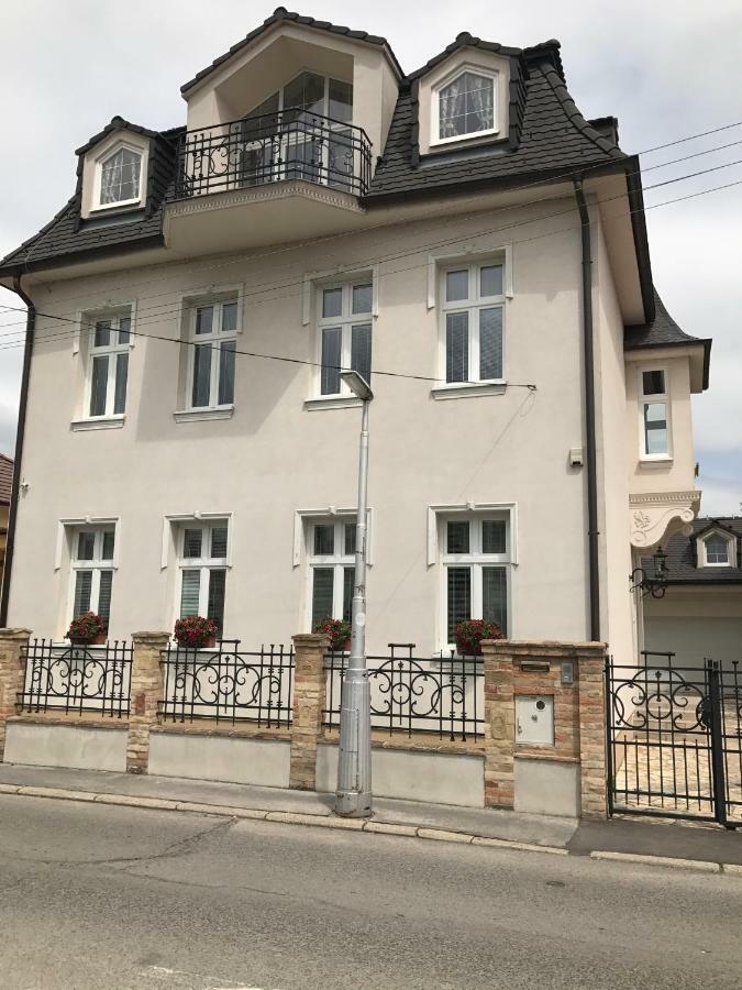 Villa Garden Dunajská Streda Exteriér fotografie